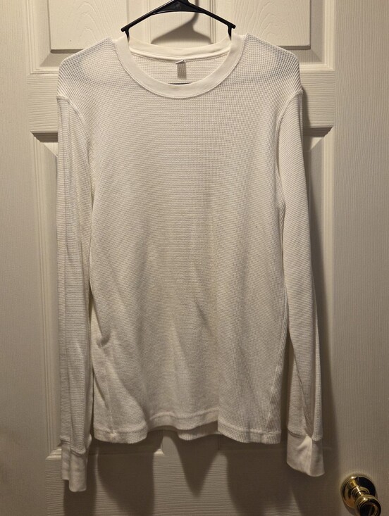 Uniqlo Other - Uniqlo Men's Waffle Crew Neck Shirt Long Sleeve White Small Cotton Blend